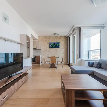 Skyview Apartmán